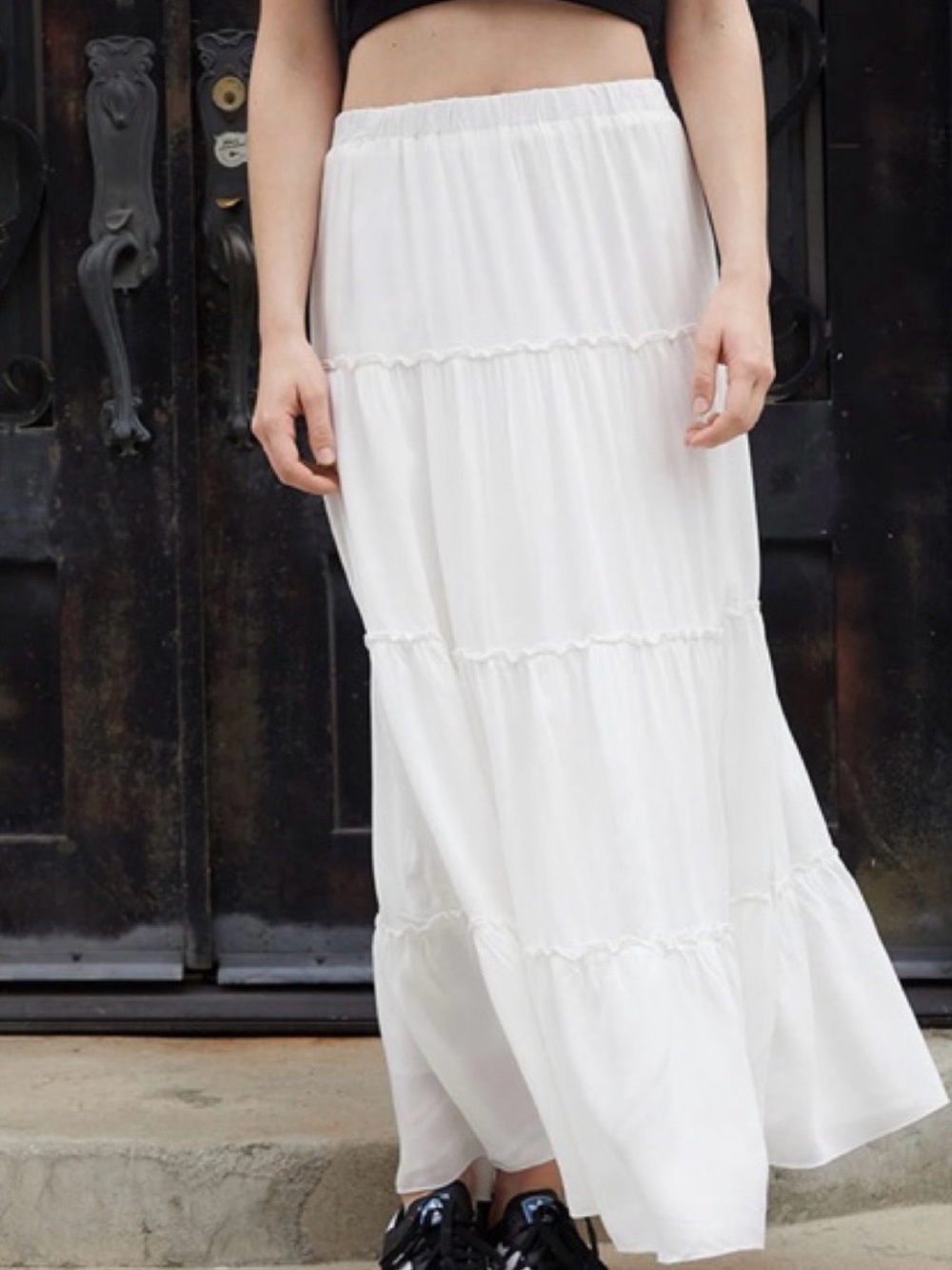 Brandy Melville White Tiered Maxi Skirt